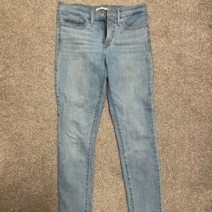 Levi’s jeans 311 Shaping Skinny